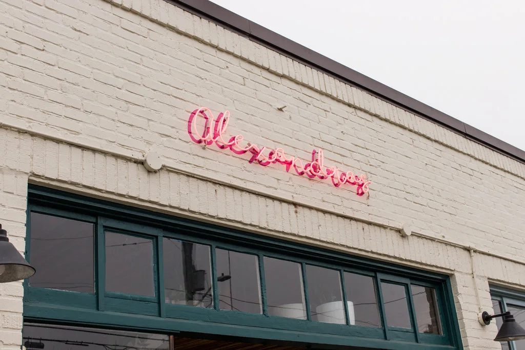 Alexandras Macarons & Cafe business photo