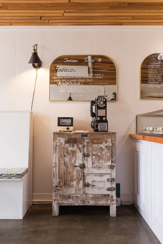 Alexandras Macarons & Cafe, business photo 4