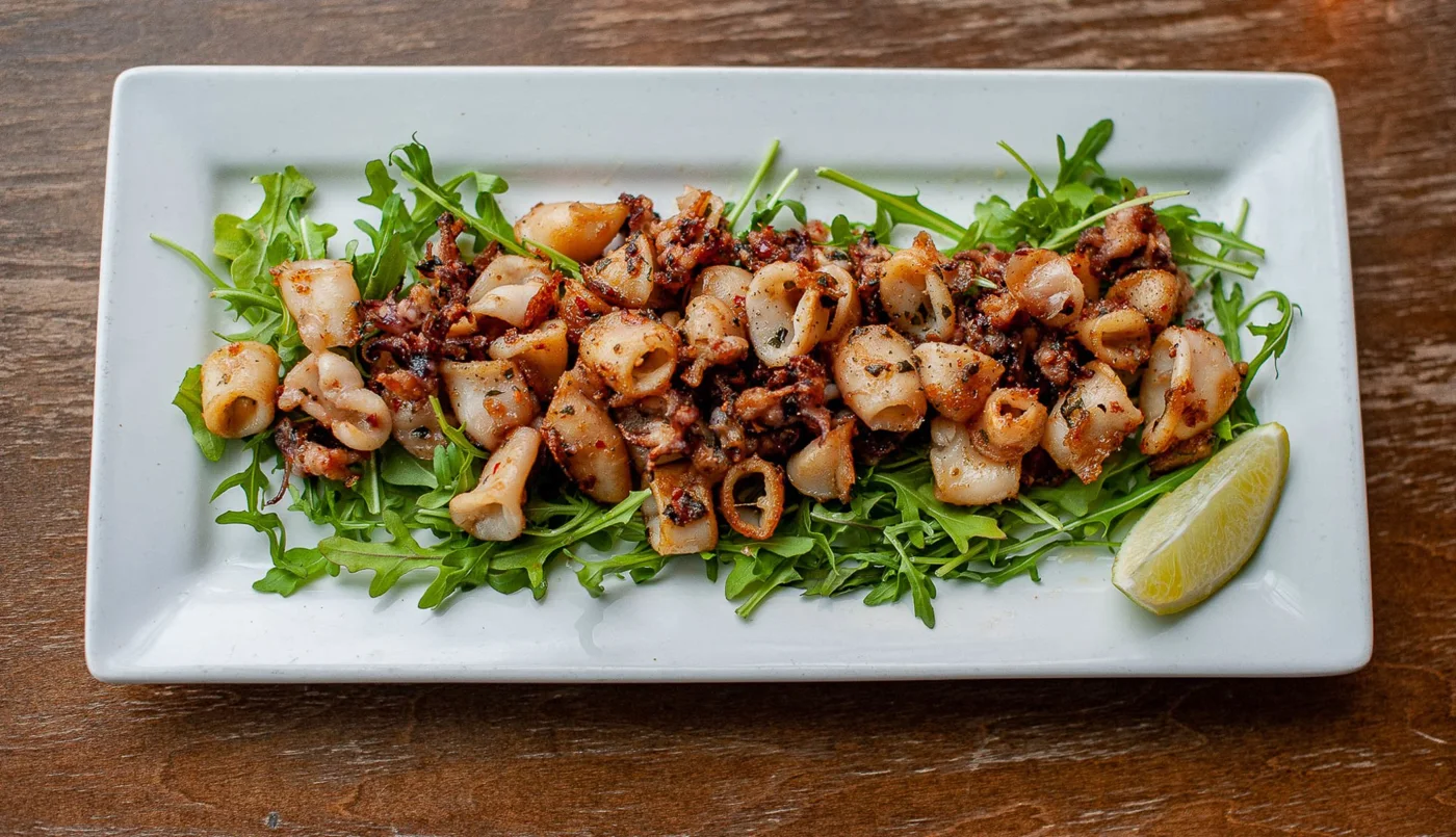 SWeL Restaurant, business photo 3